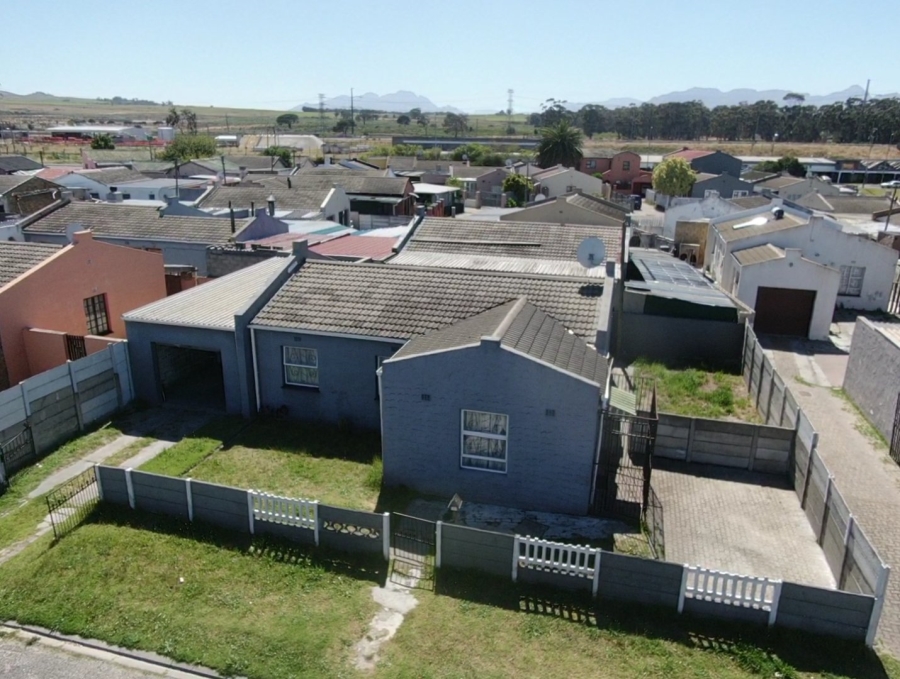 3 Bedroom Property for Sale in Palm Park Western Cape